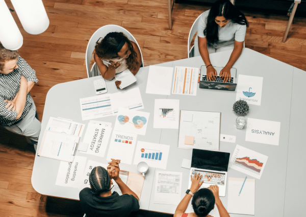 Ideias e Oportunidades de Negócio Ideias e Oportunidades de Negócio